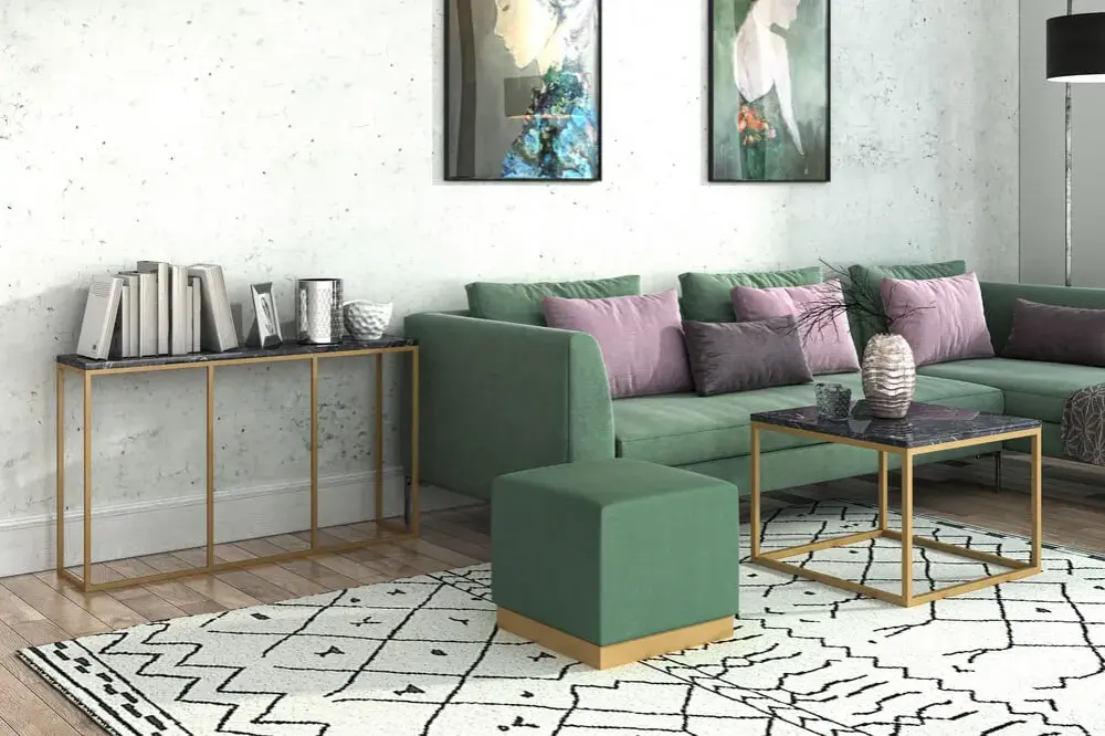 Jakie dodatki do zielonej sofy w salonie? 10 stylowych pomysłów