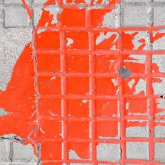 Jak usunąć farbę z kostki brukowej: 5 skutecznych metod
